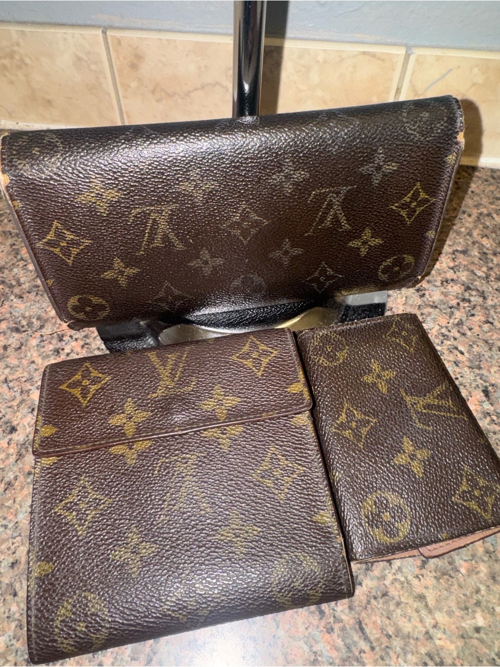 Louis Vuitton Brown Monogram Trio Wallet/key holder Set you get all 3 - Picture 2 of 8
